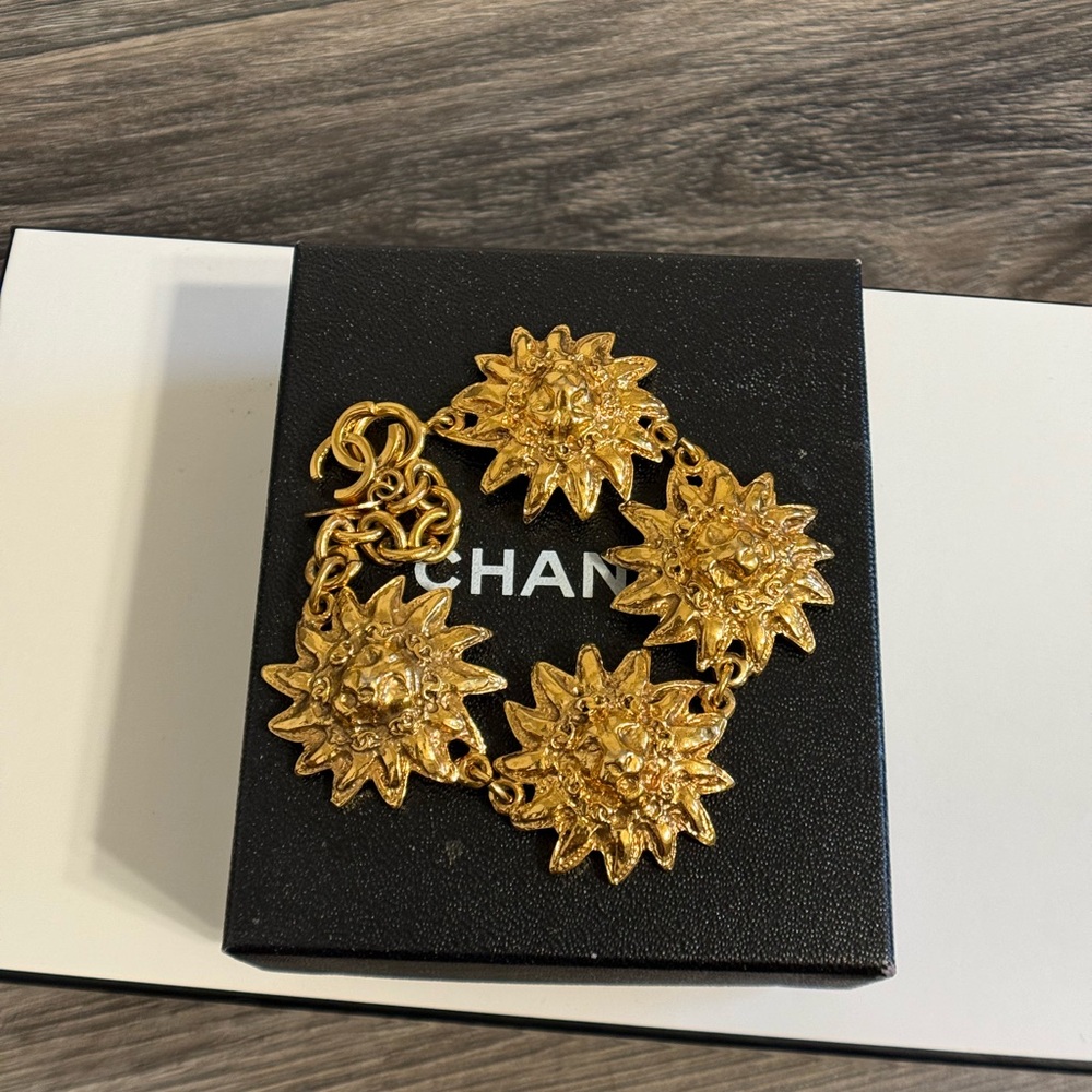 CHANEL Vintage Lion‎ Head Medallion Bracelet c. 1980's